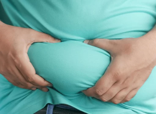 Belly fat stiffens the heart, more in men, says study:  Why waist size, not weight, matters