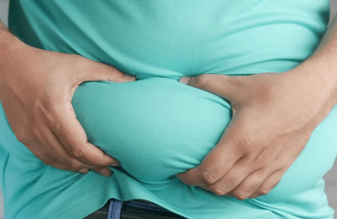 Belly fat stiffens the heart, more in men, says study: Why waist size, not weight, matters