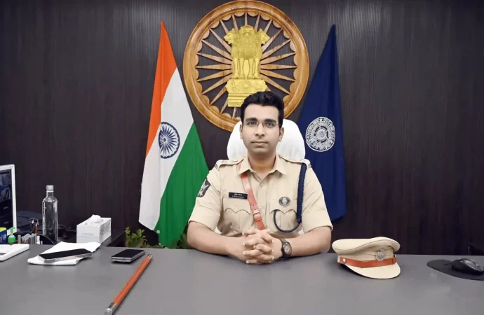 Anakapalli Officers Receive DGP Commendation