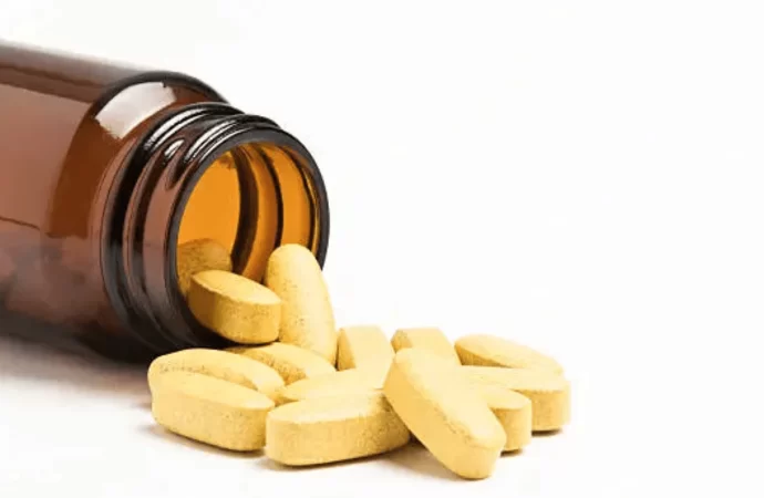 Should vitamin C and zinc supplements be taken together? Doctor explains how they work together under a certain protocol